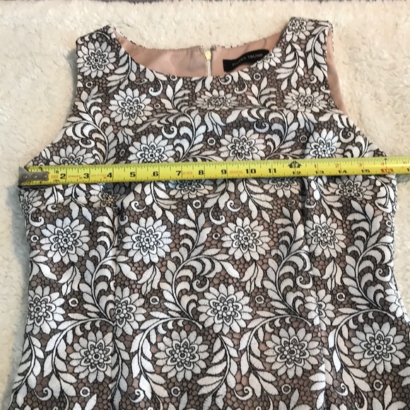 Dress - Picture 7 of 7